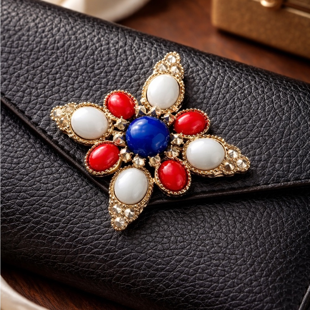 Sarah Coventry Vintage Star Brooch